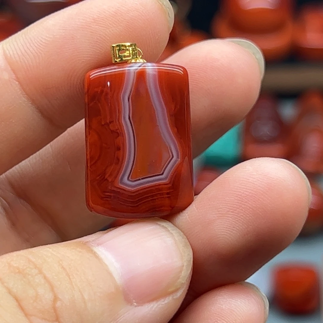 南红玛瑙配饰未镶嵌