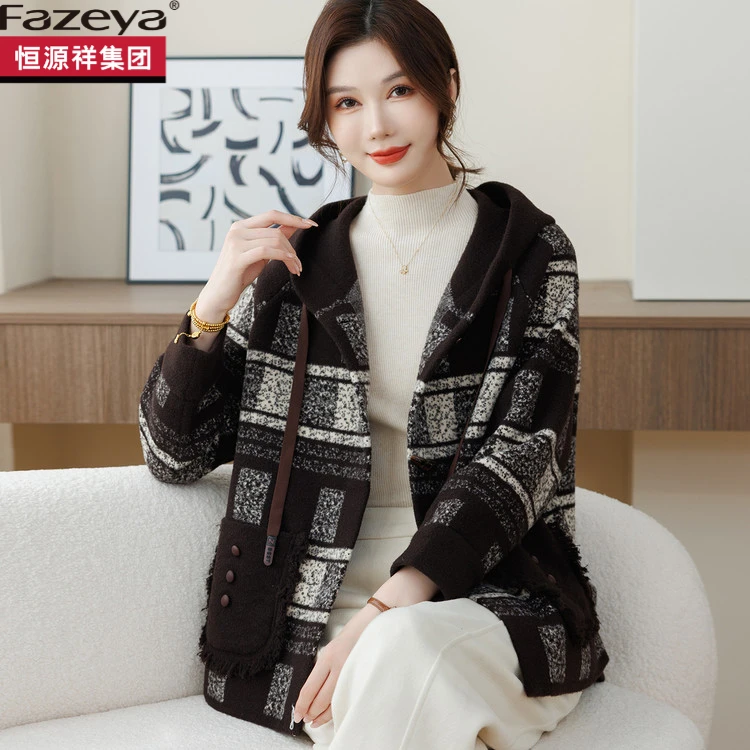 恒源祥集团彩羊大衣小个子秋冬季高级感格子宽松连帽毛呢外套