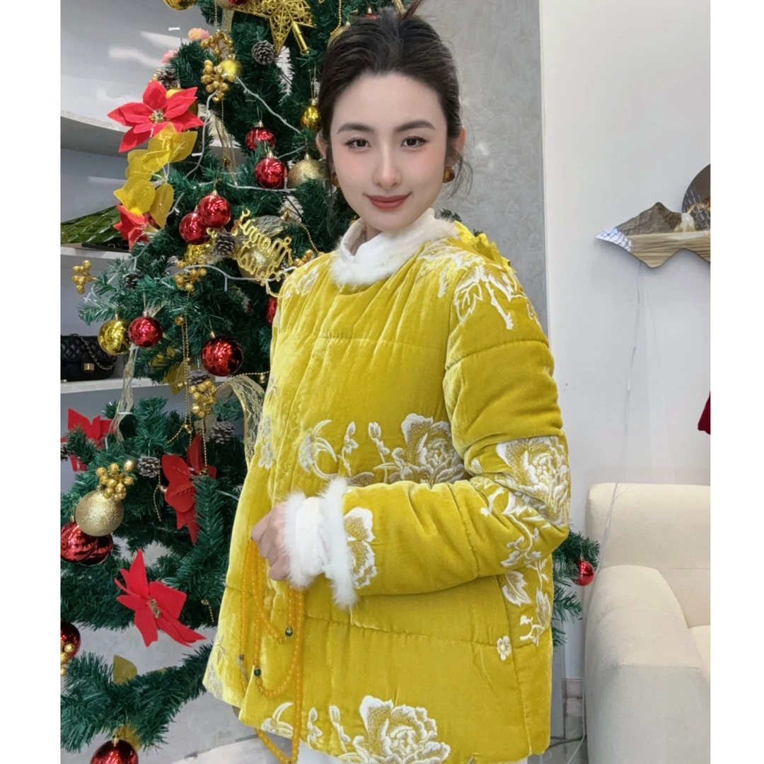 【飞哥女装】高级黄绣花新中式桑蚕丝丝绒保暖外套208130-2