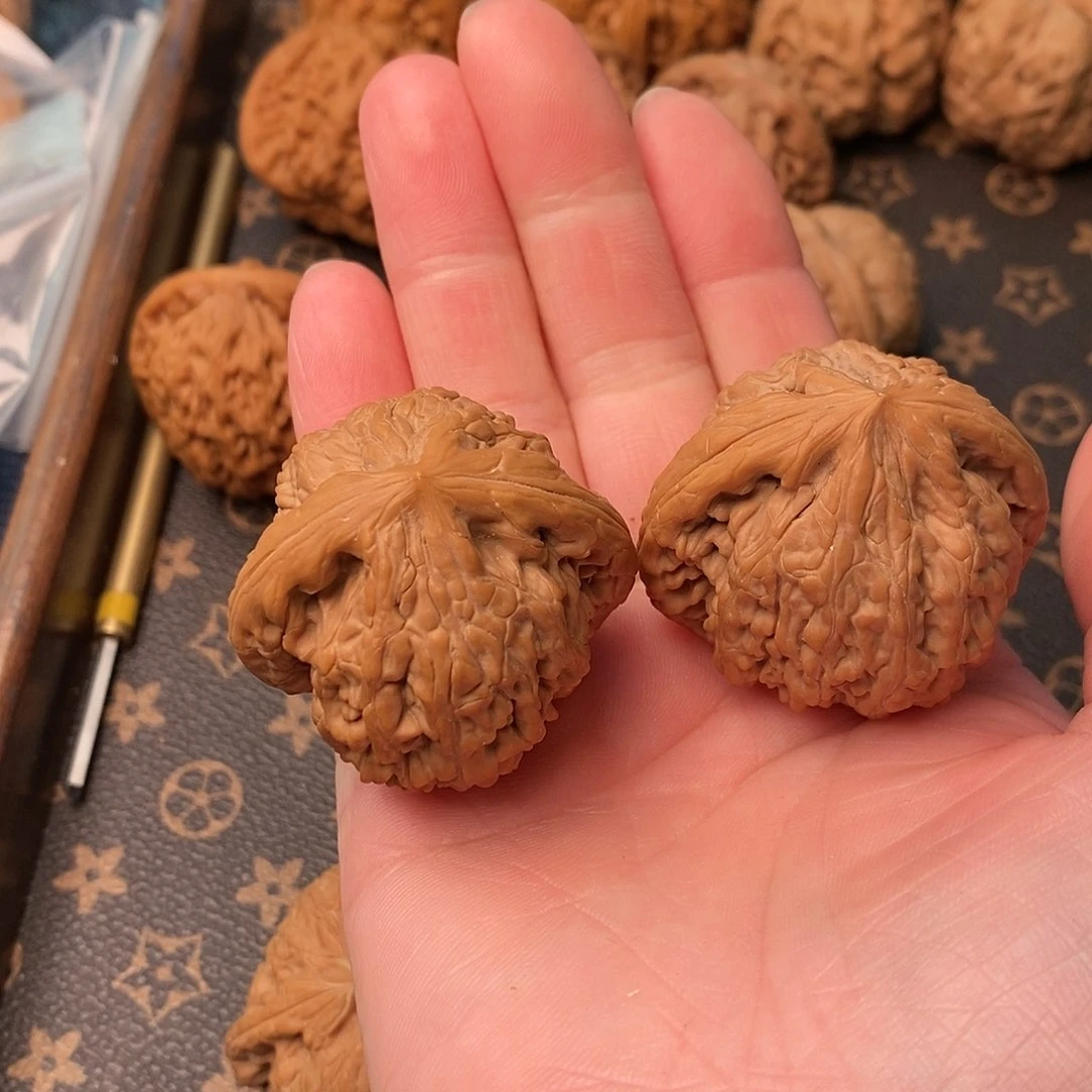 橄榄核手串/手链a***r虎头王