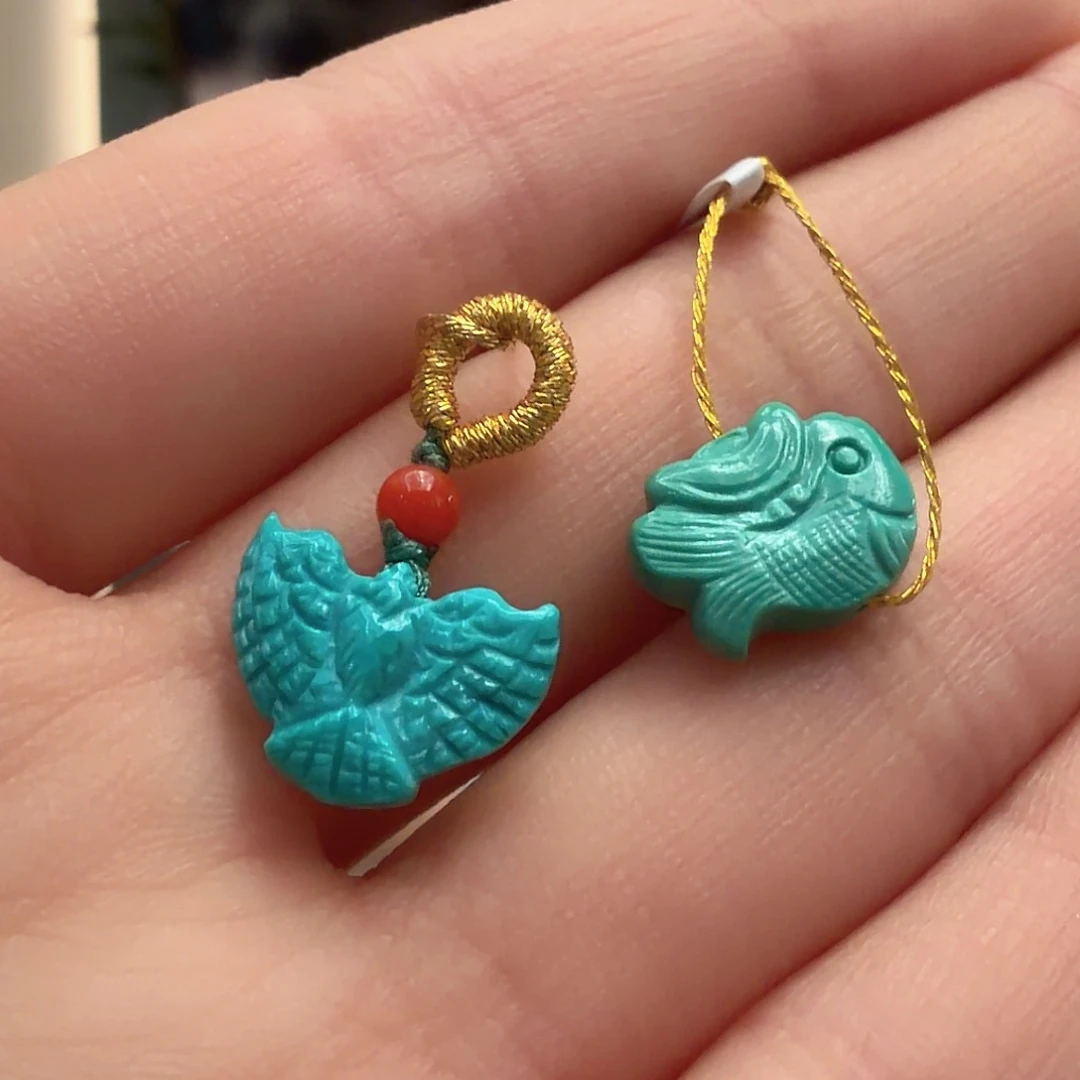 绿松石未镶嵌颈饰