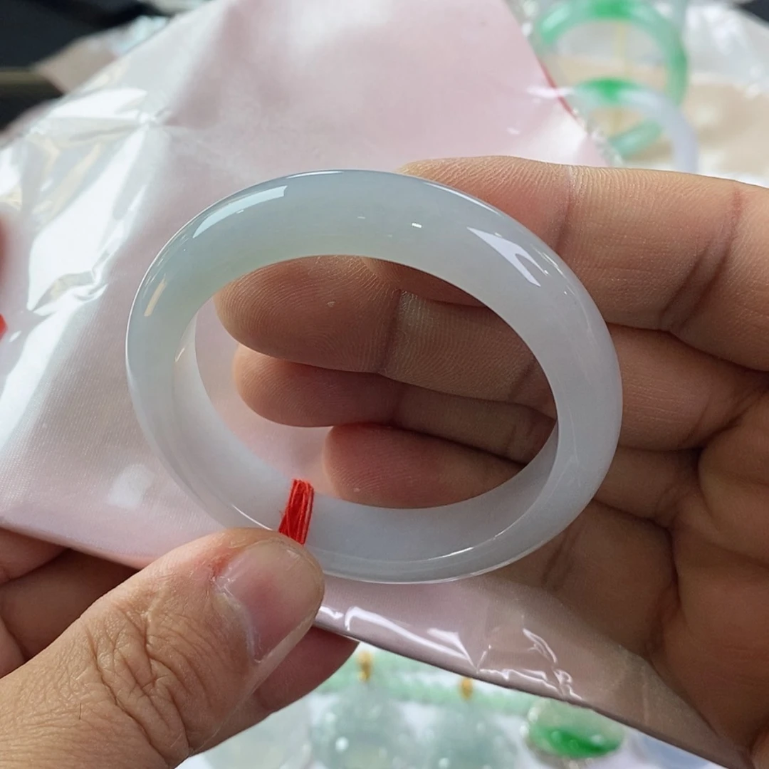 【闪购商品】未镶嵌手镯翡翠