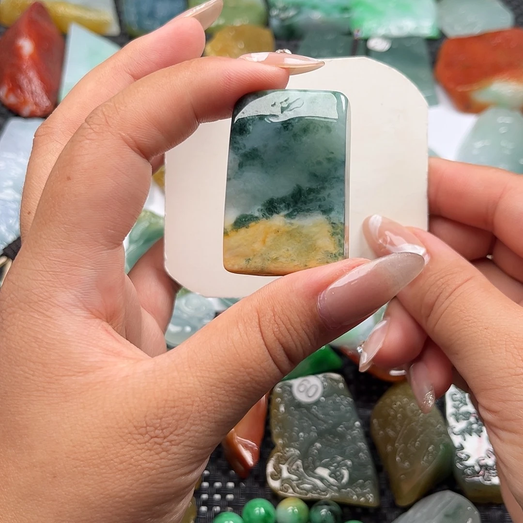 翡翠未镶嵌挂件挂件