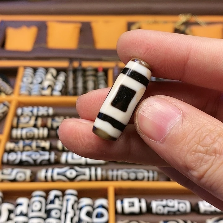 玛瑙/玉髓颈饰未镶嵌꧁****