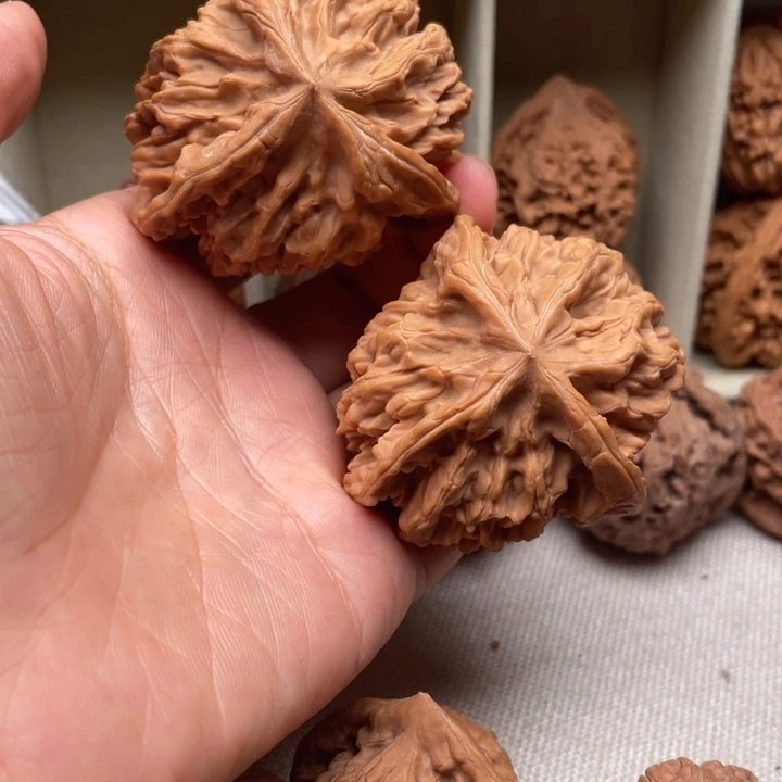 ****浪吊坠文玩核桃帝王3楞