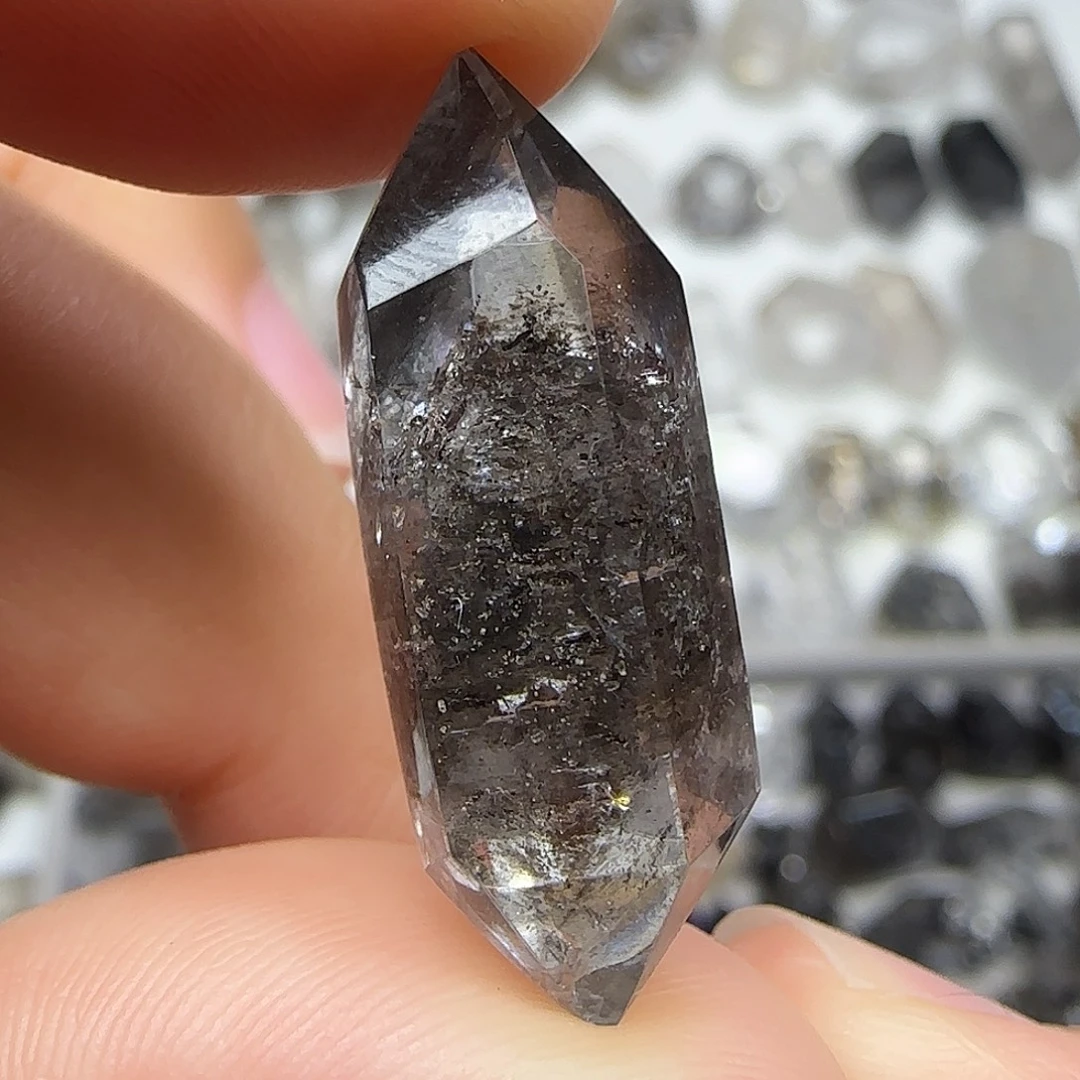 水晶珠宝半成品未镶嵌闪灵双尖随形