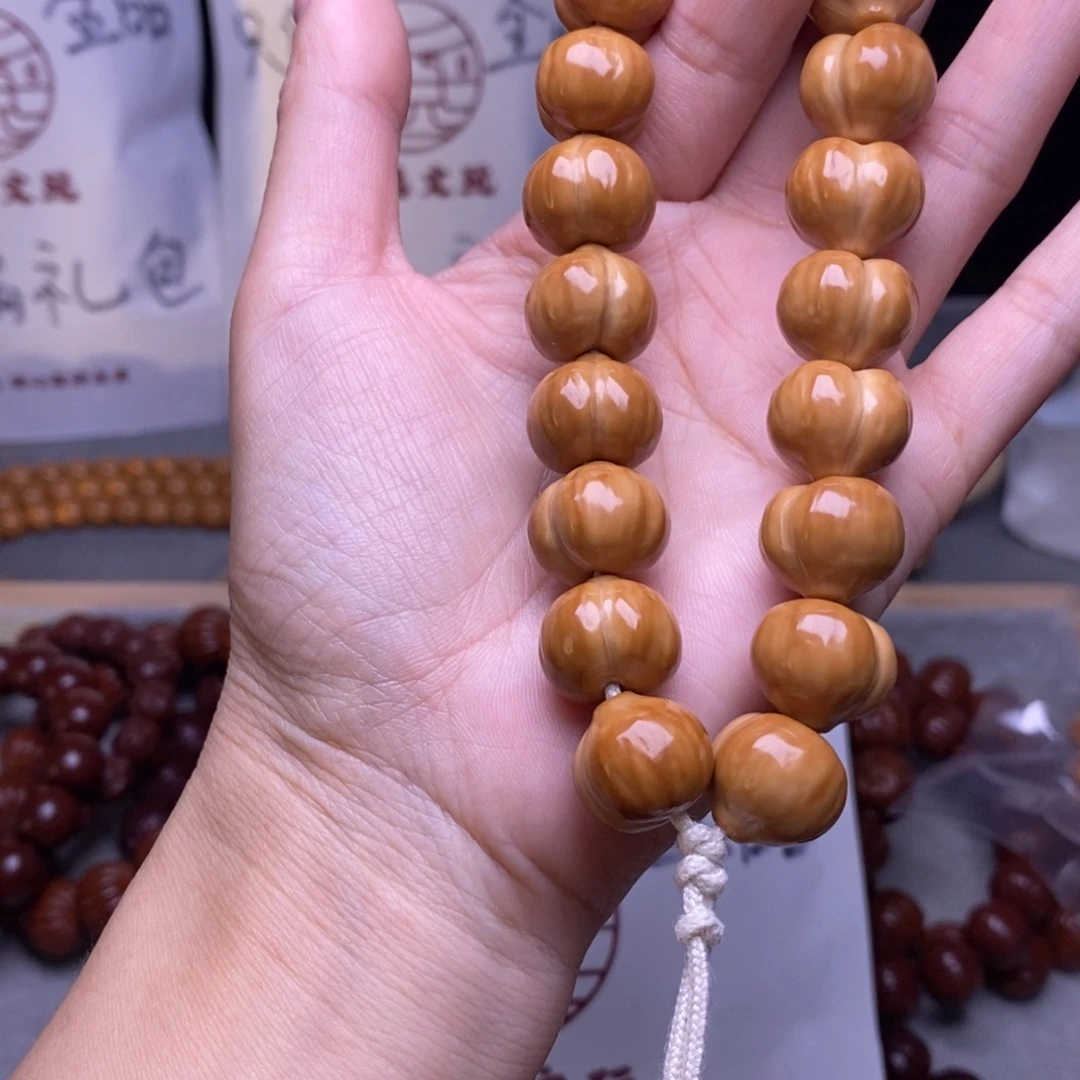 猴头核桃手串屁桃手持