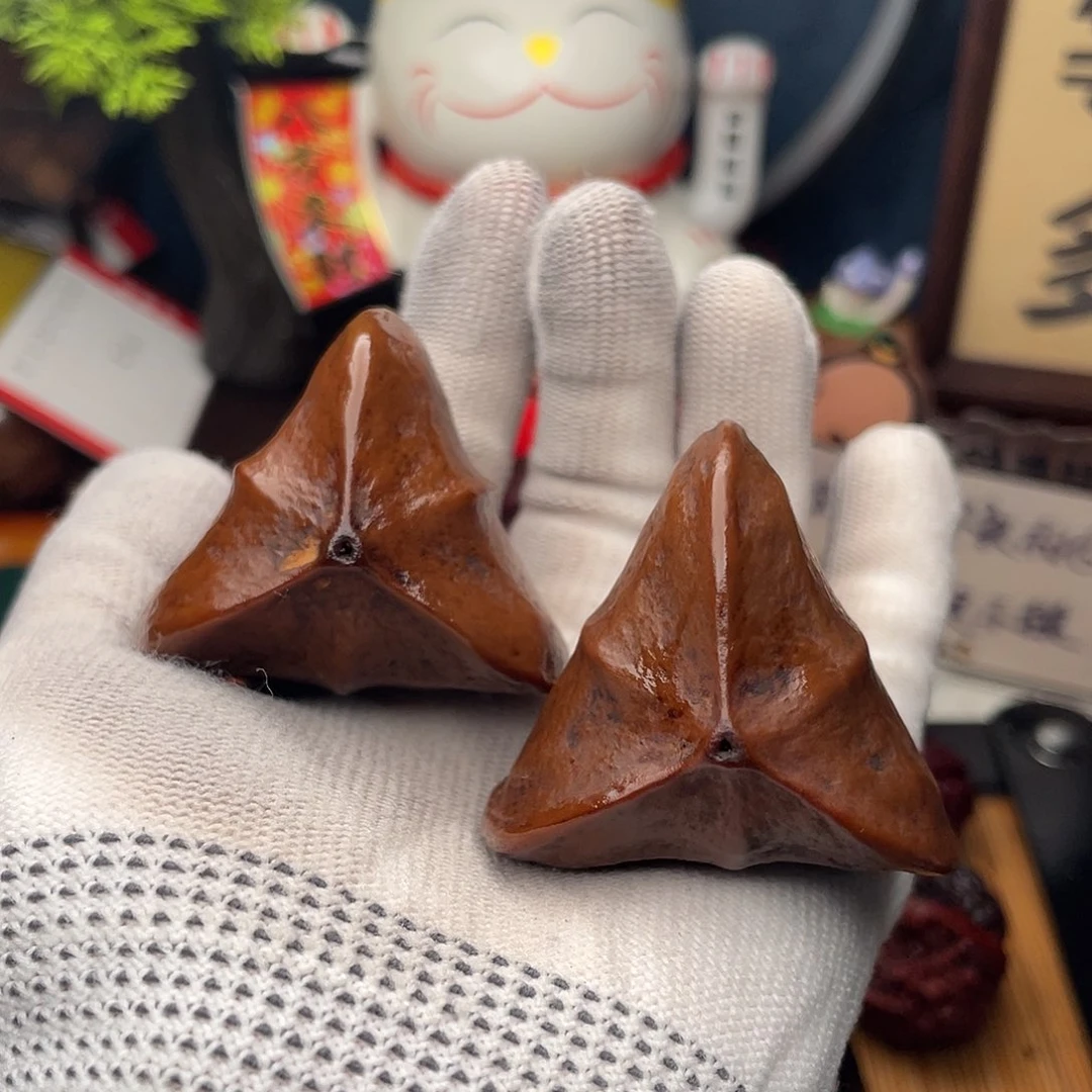 吊坠文玩核桃三花