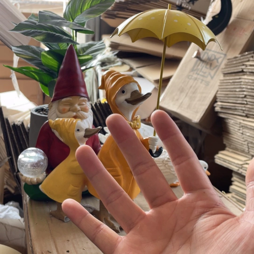 【闪购商品】树脂打伞母子鸭摆件