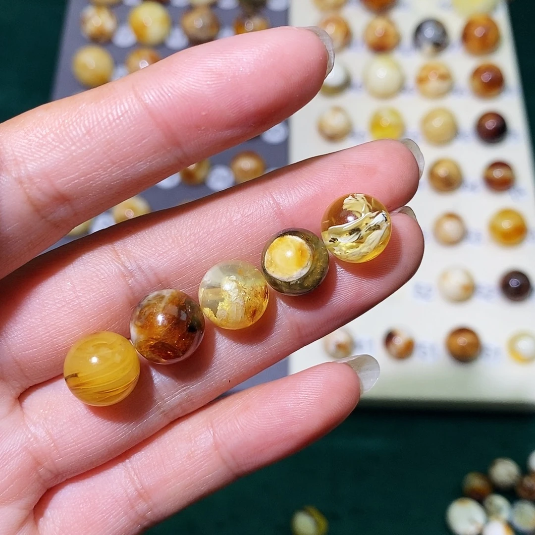 迷***香琥珀未镶嵌珠宝奇石
