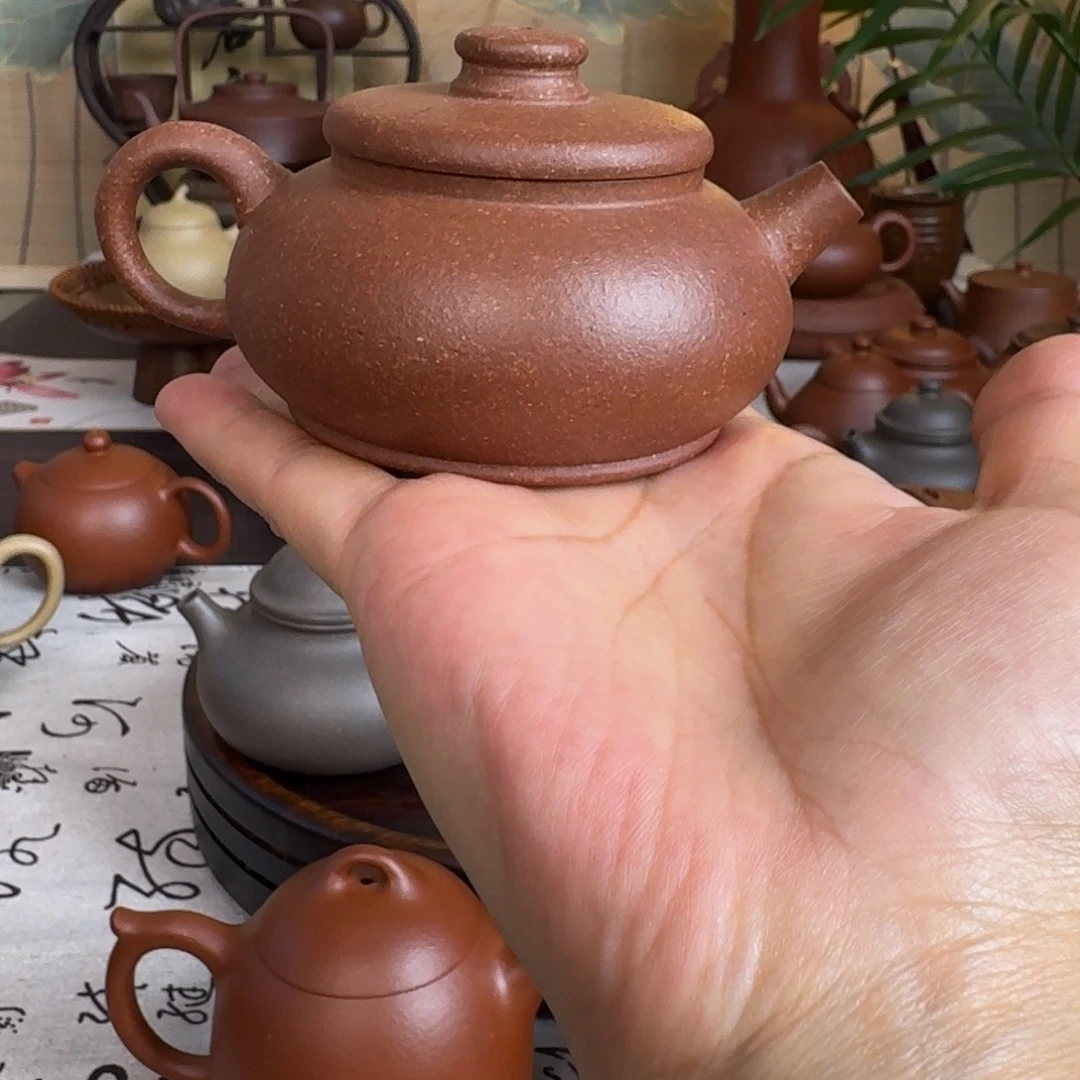 茶壶紫砂手艺人直播间