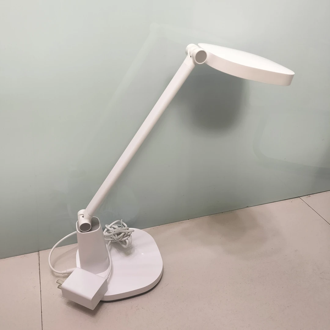阳光AA级学习护眼LED台灯家用办公插电书房简约创意学生宿舍