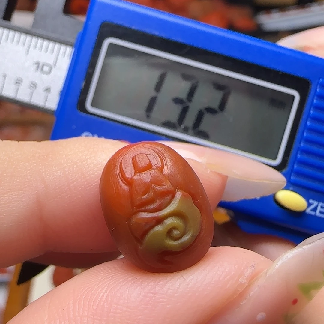 南红玛瑙未镶嵌颈饰