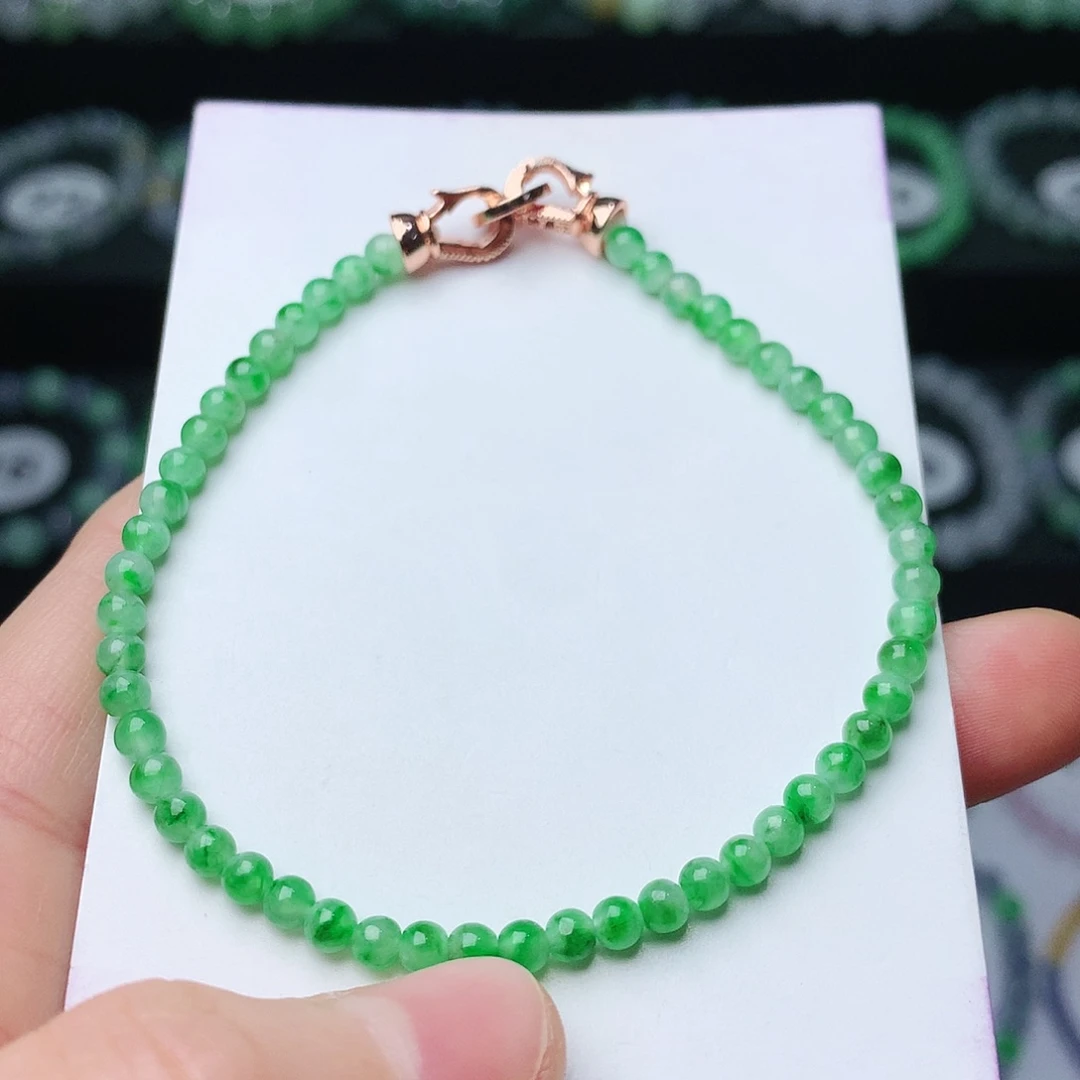 翡翠手链未镶嵌翡翠