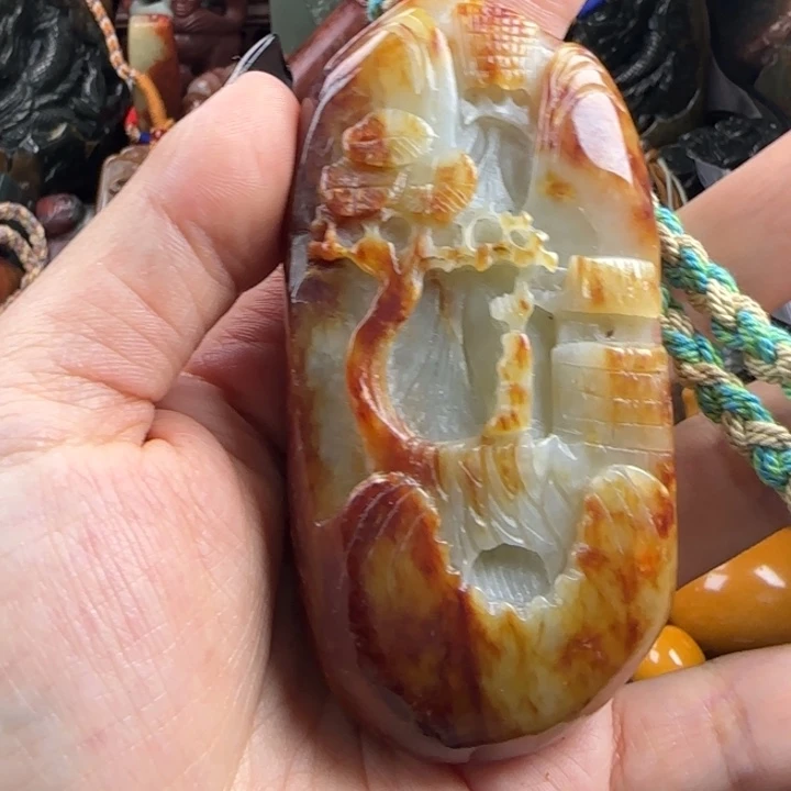 未镶嵌透闪石质玉珠宝奇石