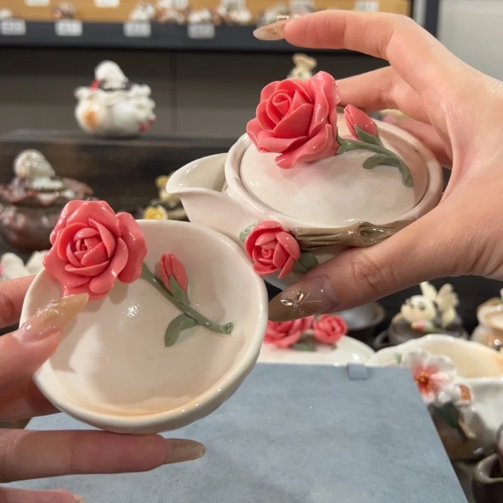 杯?**?一支玫瑰宝瓶杯子