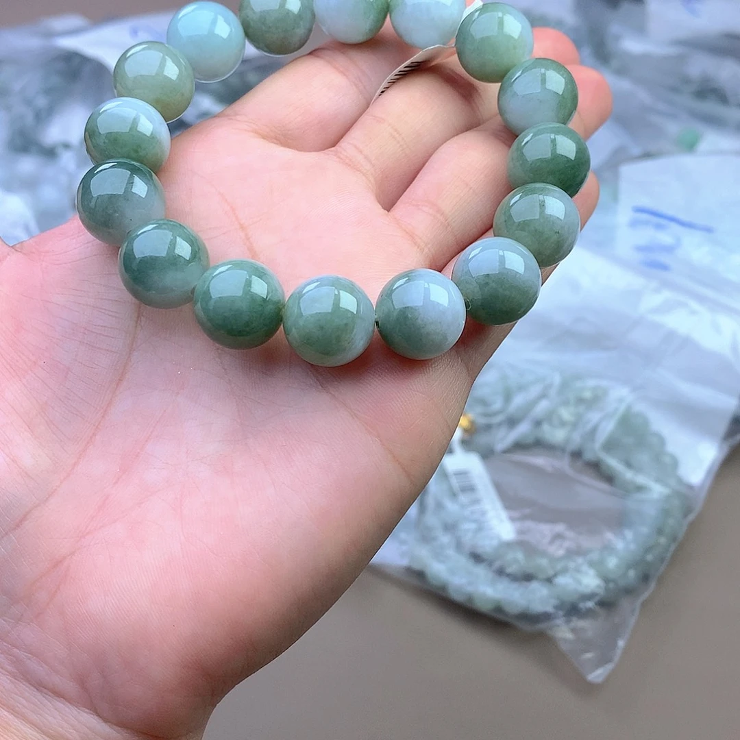 未镶嵌手串定制翡翠