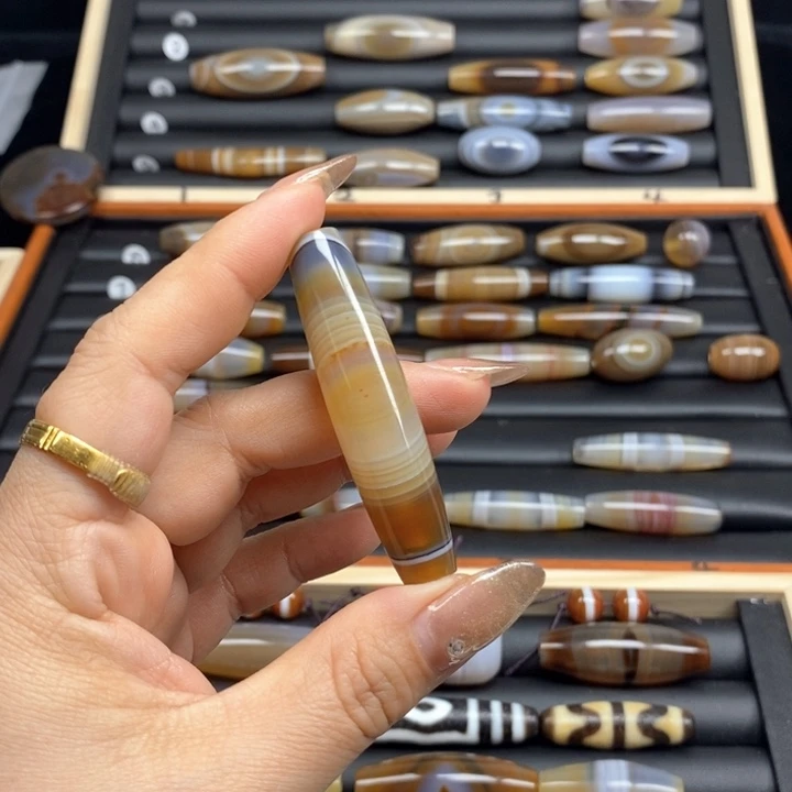 玛瑙/玉髓珠宝奇石未镶嵌风***后