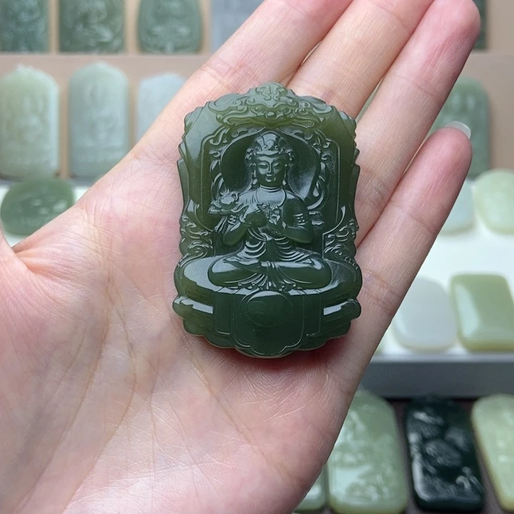 颈饰未镶嵌和田玉