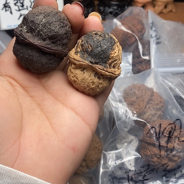 文玩核桃把件66号40m