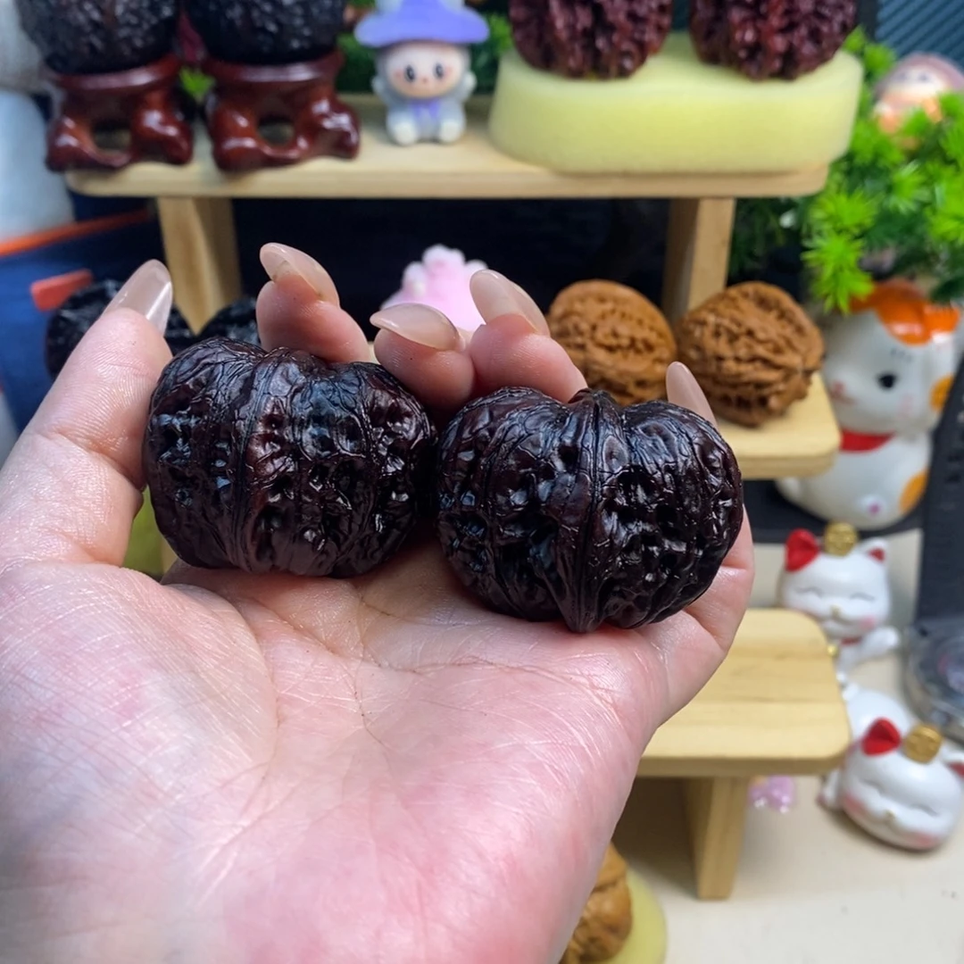 W***R文玩核桃吊坠地闷平谷元宝44