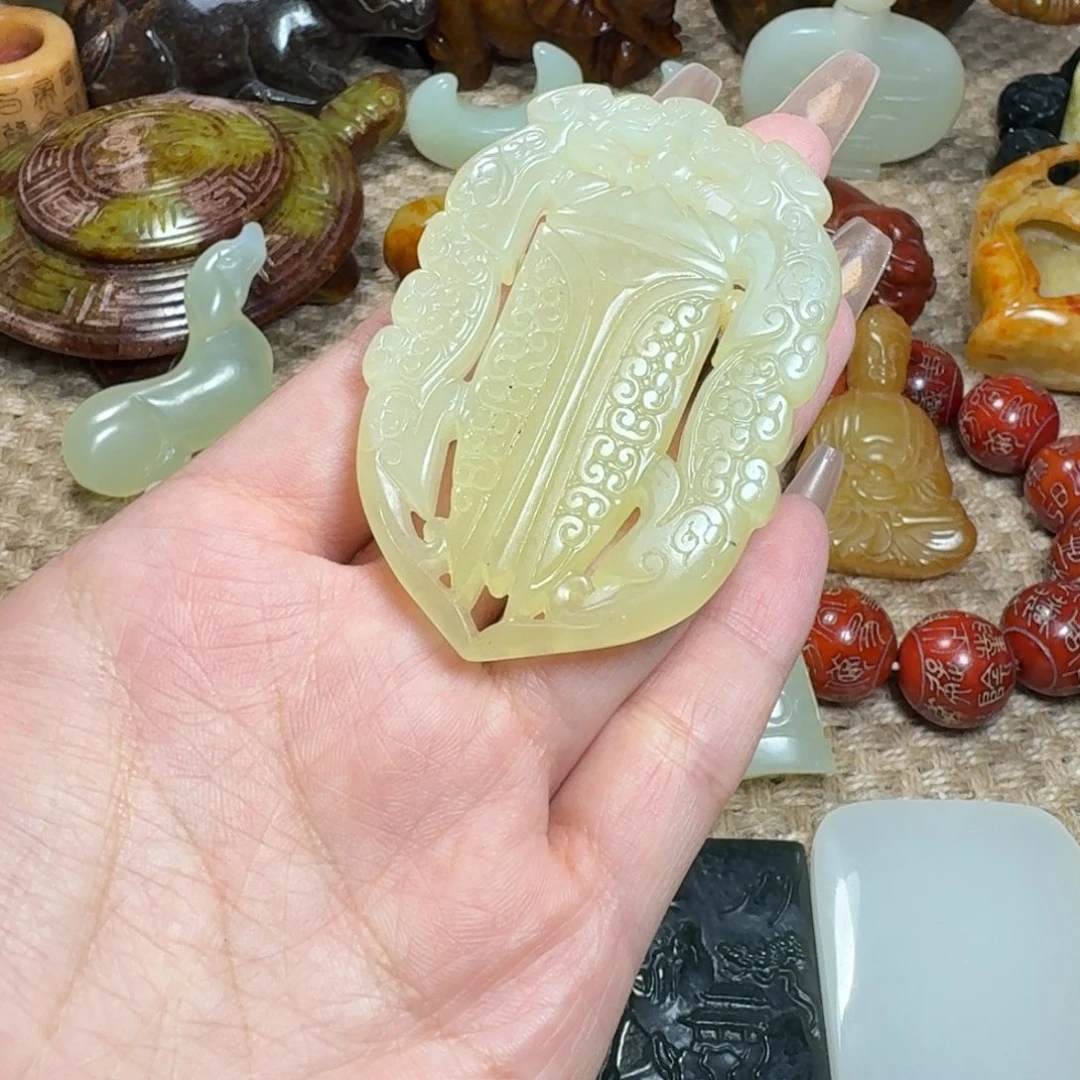 白玉菩提吊坠挂件