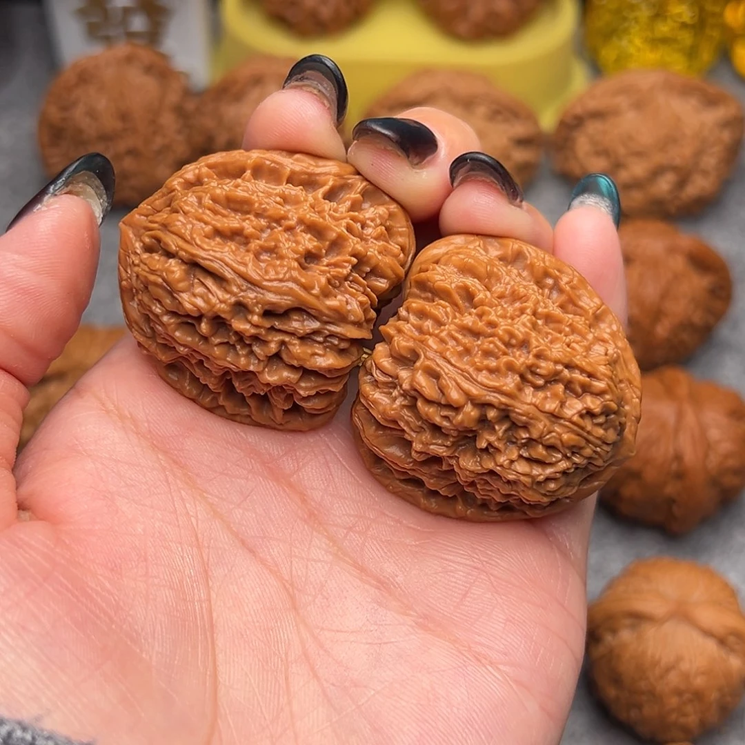 把件文玩核桃精品精配三角疆38