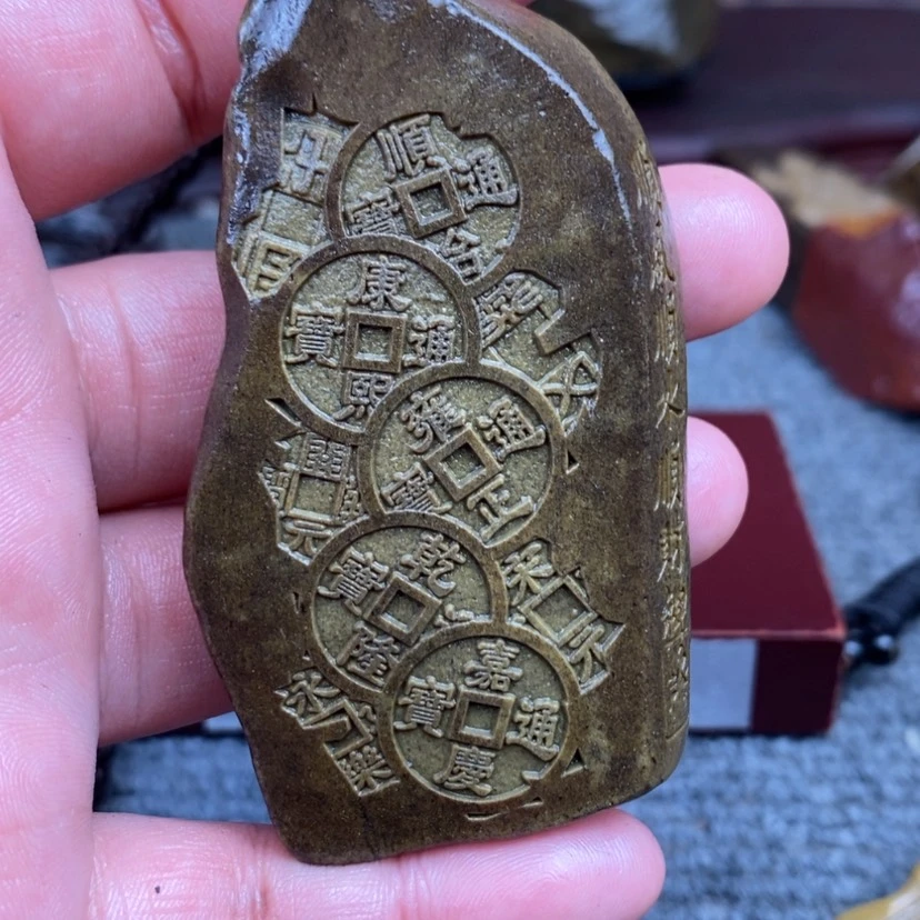 【闪购商品】原石雕刻手把件