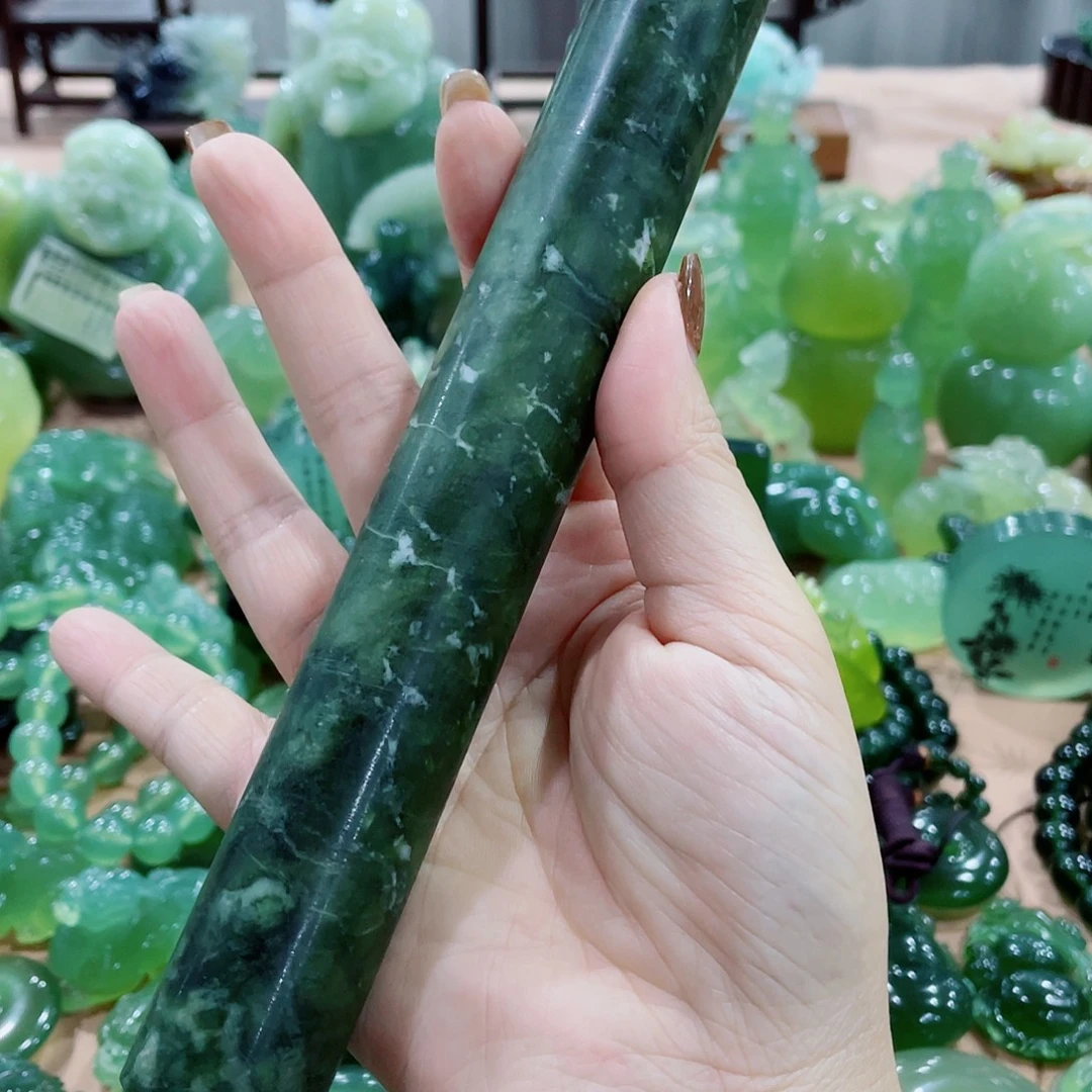 蛇纹石玉未镶嵌擀面