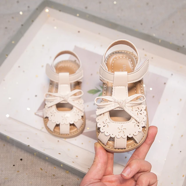 女童包头凉鞋2024夏季新款小女孩公主鞋防滑软底儿童1-3岁5宝宝鞋