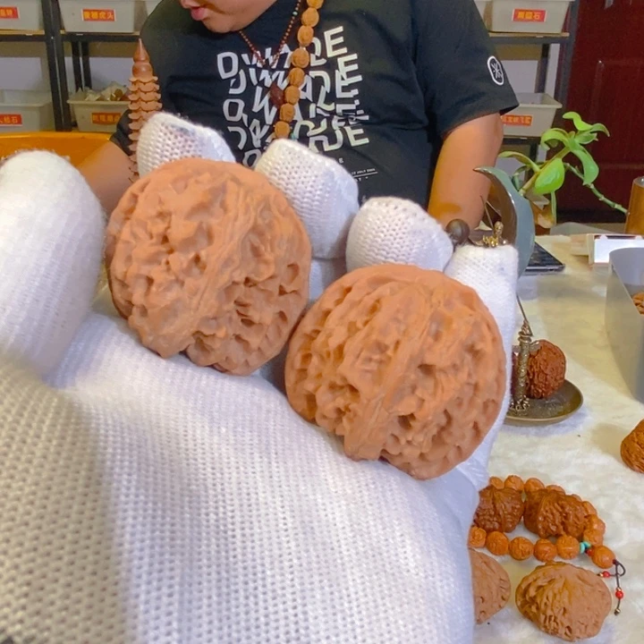 文玩核桃把件苹果园