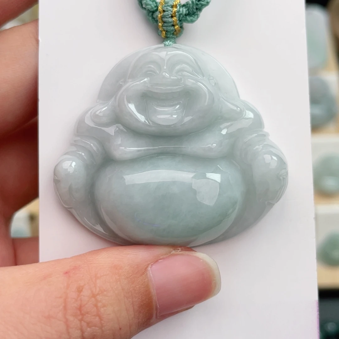 翡翠未镶嵌颈饰佛公