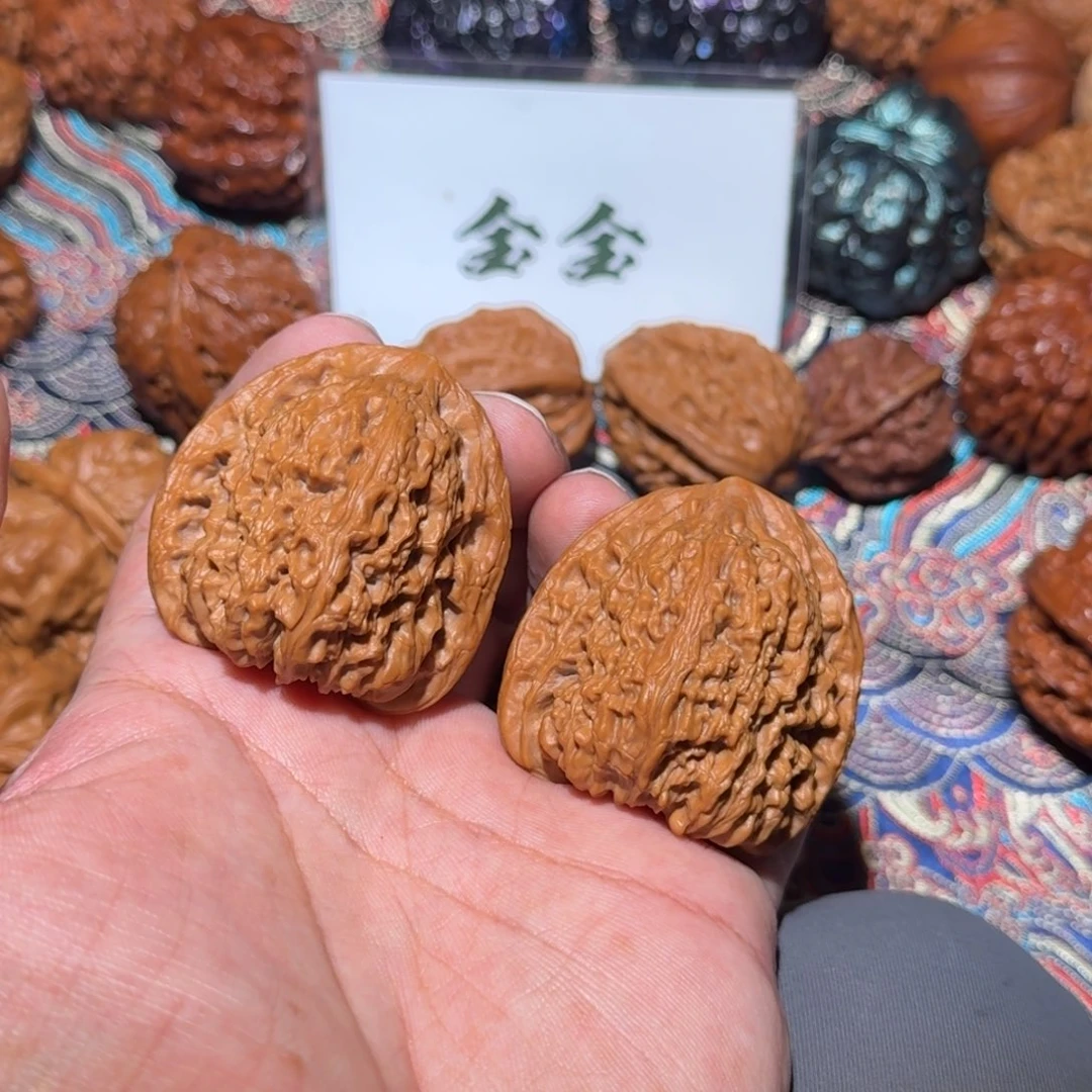 f***L把件文玩核桃01高炮三角南疆，尺寸41.5