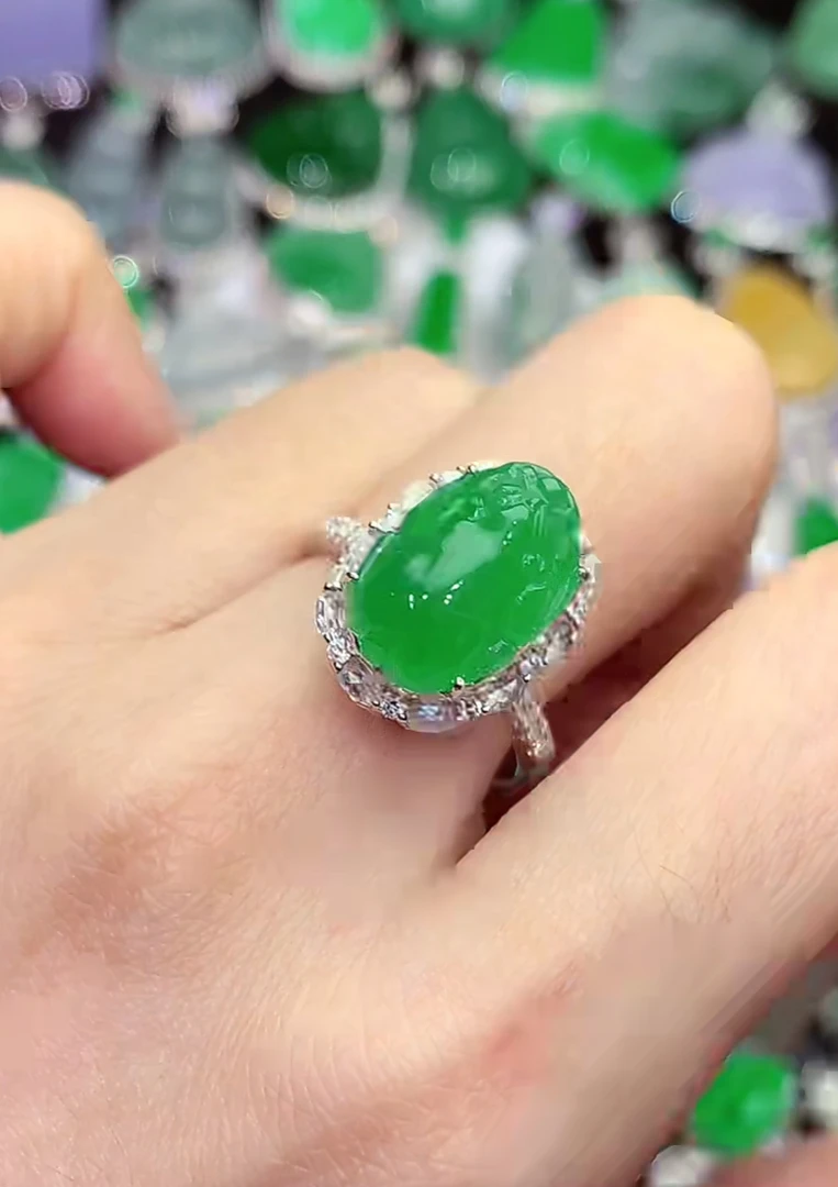 缅甸翡翠满色戒指