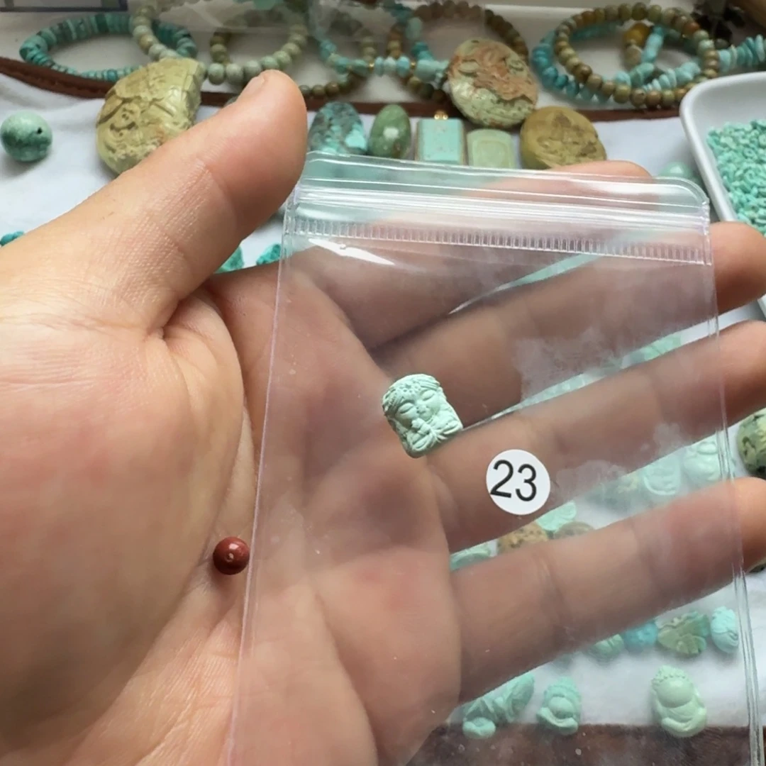 南红玛瑙未镶嵌珠宝奇石