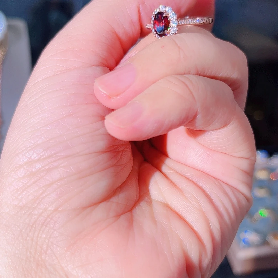 彩色蓝宝石fbxyggghjo银S925镶嵌