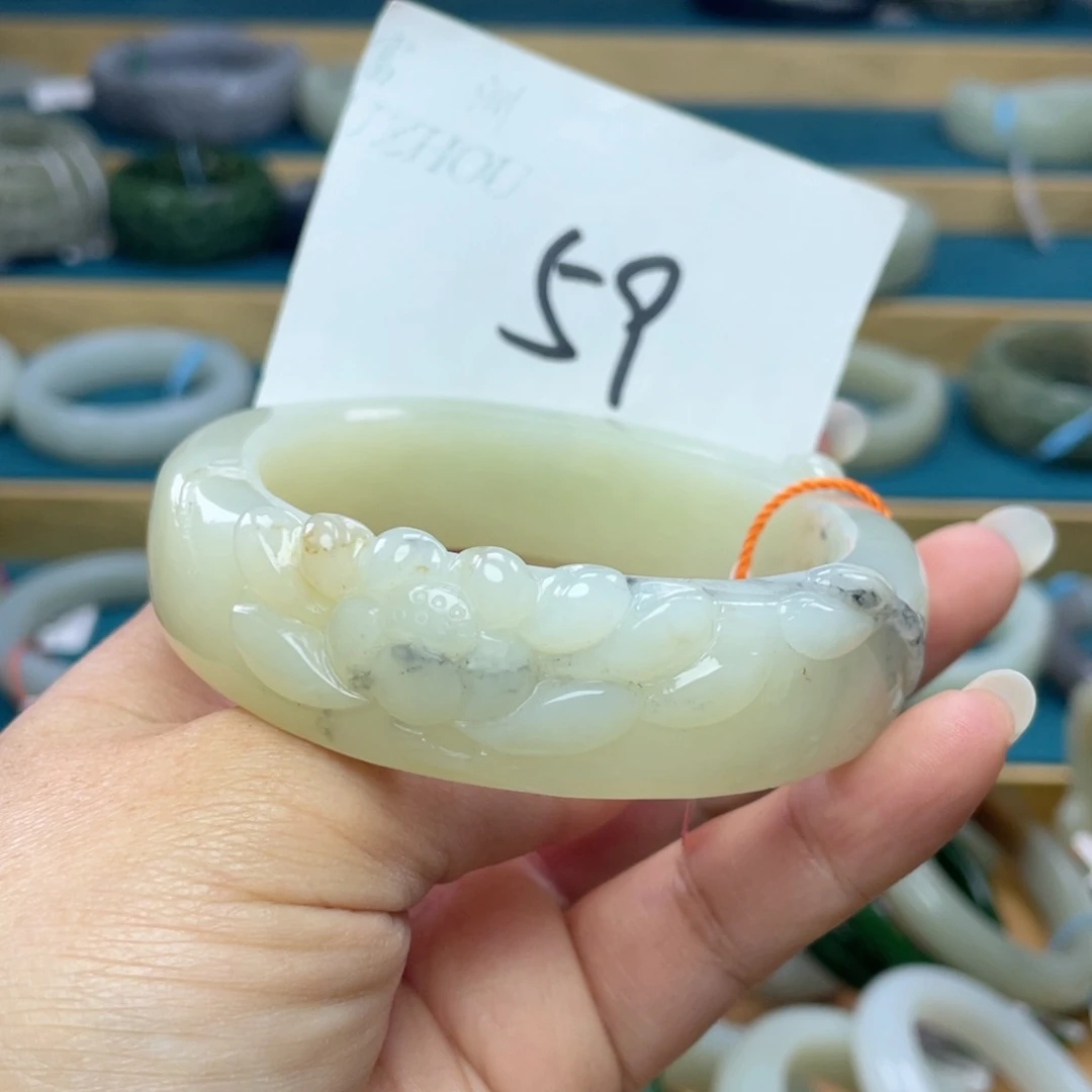 未镶嵌手镯和田玉圈口61