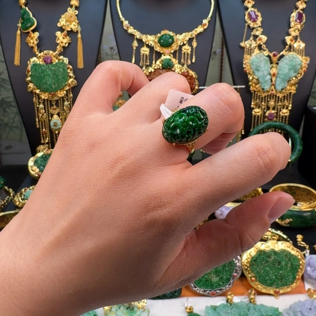 翡翠银S925镀金镶嵌颈饰戒指 亏清