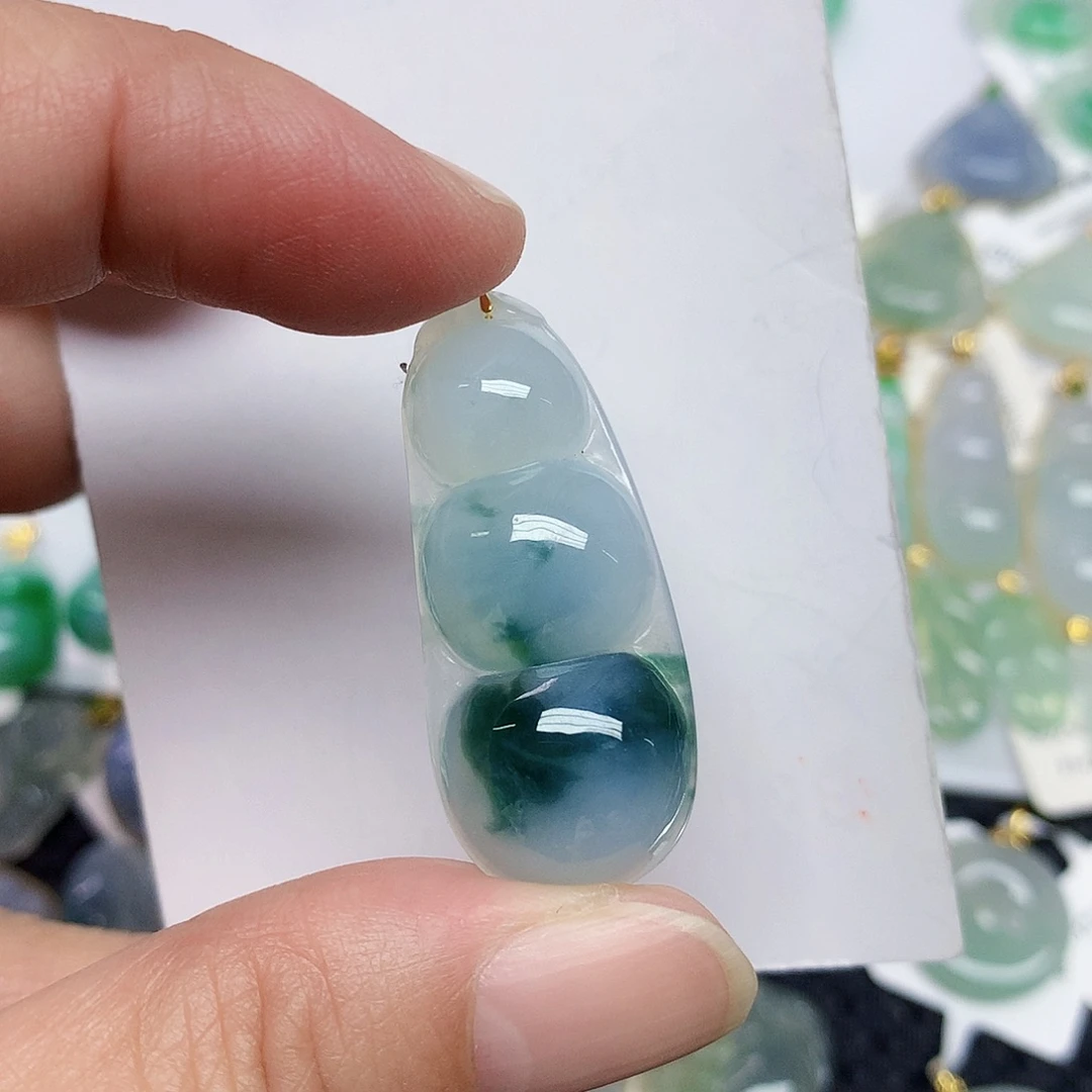 翡翠18K金镶嵌颈饰356789