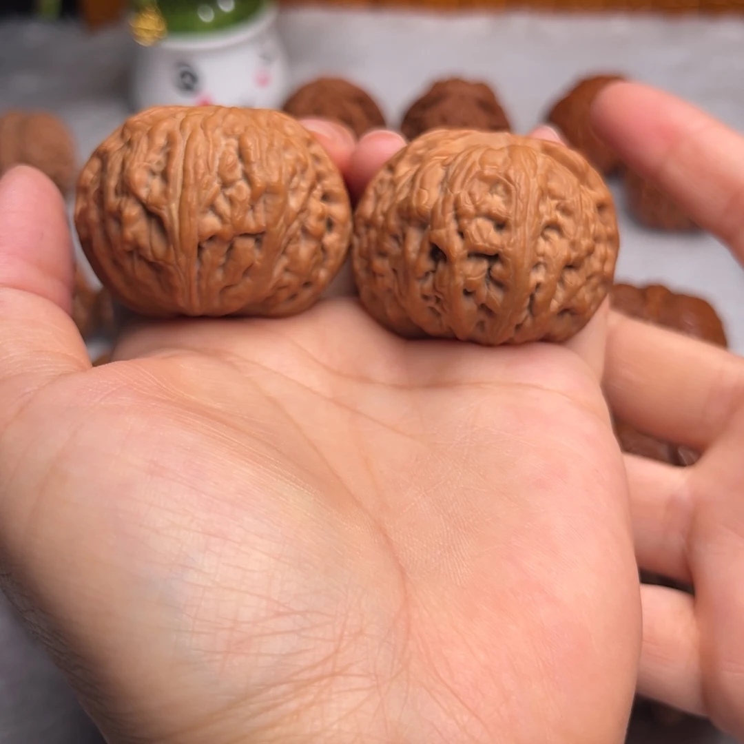 把件文玩核桃W 22 43 红锦鲤