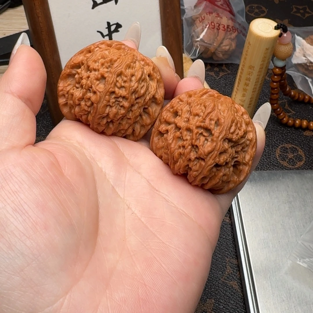 文玩核桃把件43南疆G126