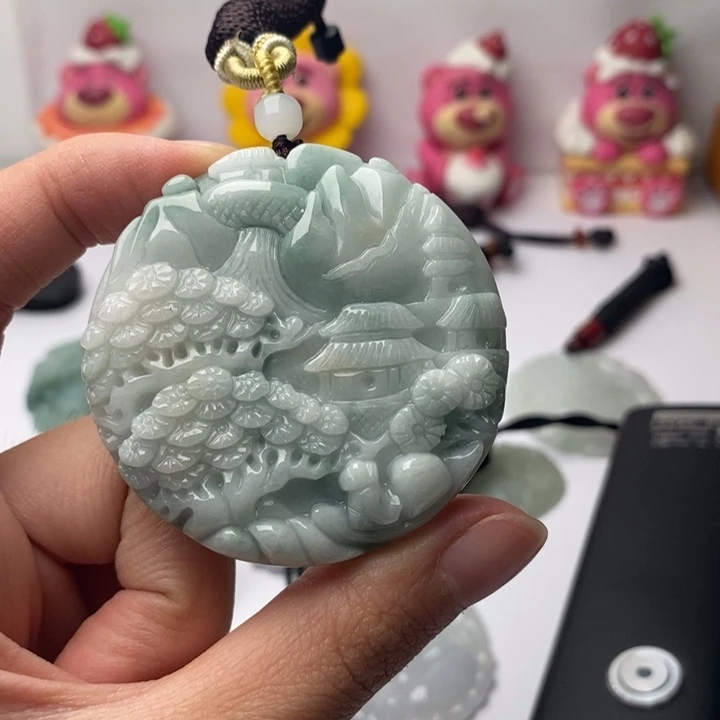 翡翠未镶嵌颈饰翡翠