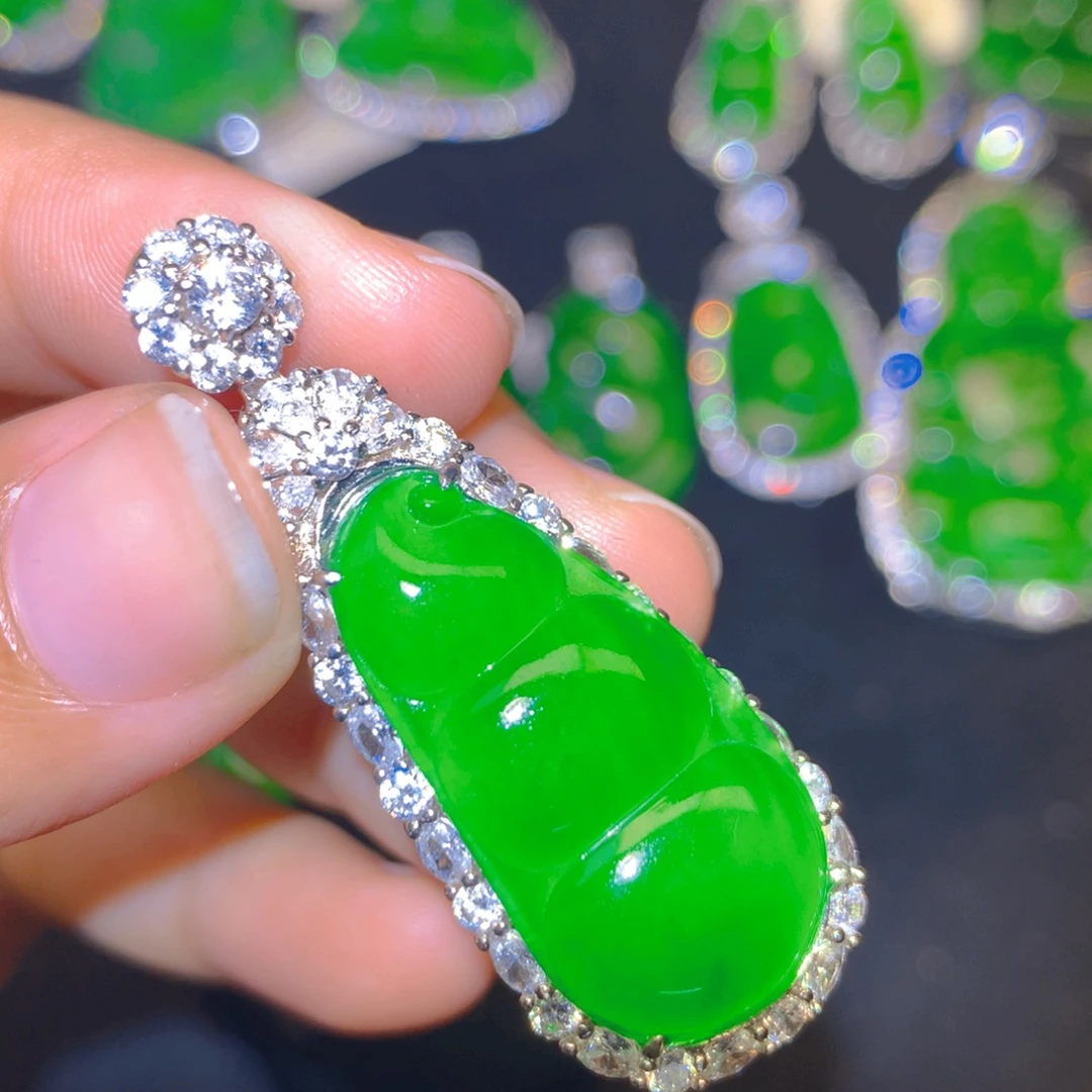 翡翠银S925镶嵌颈饰