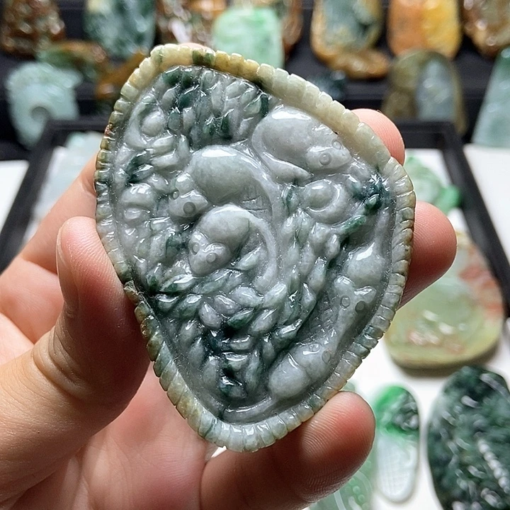 颈饰未镶嵌翡翠翡翠a货