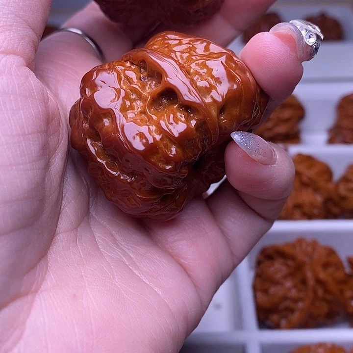 无***卒文玩核桃吊坠文玩核桃文玩核桃