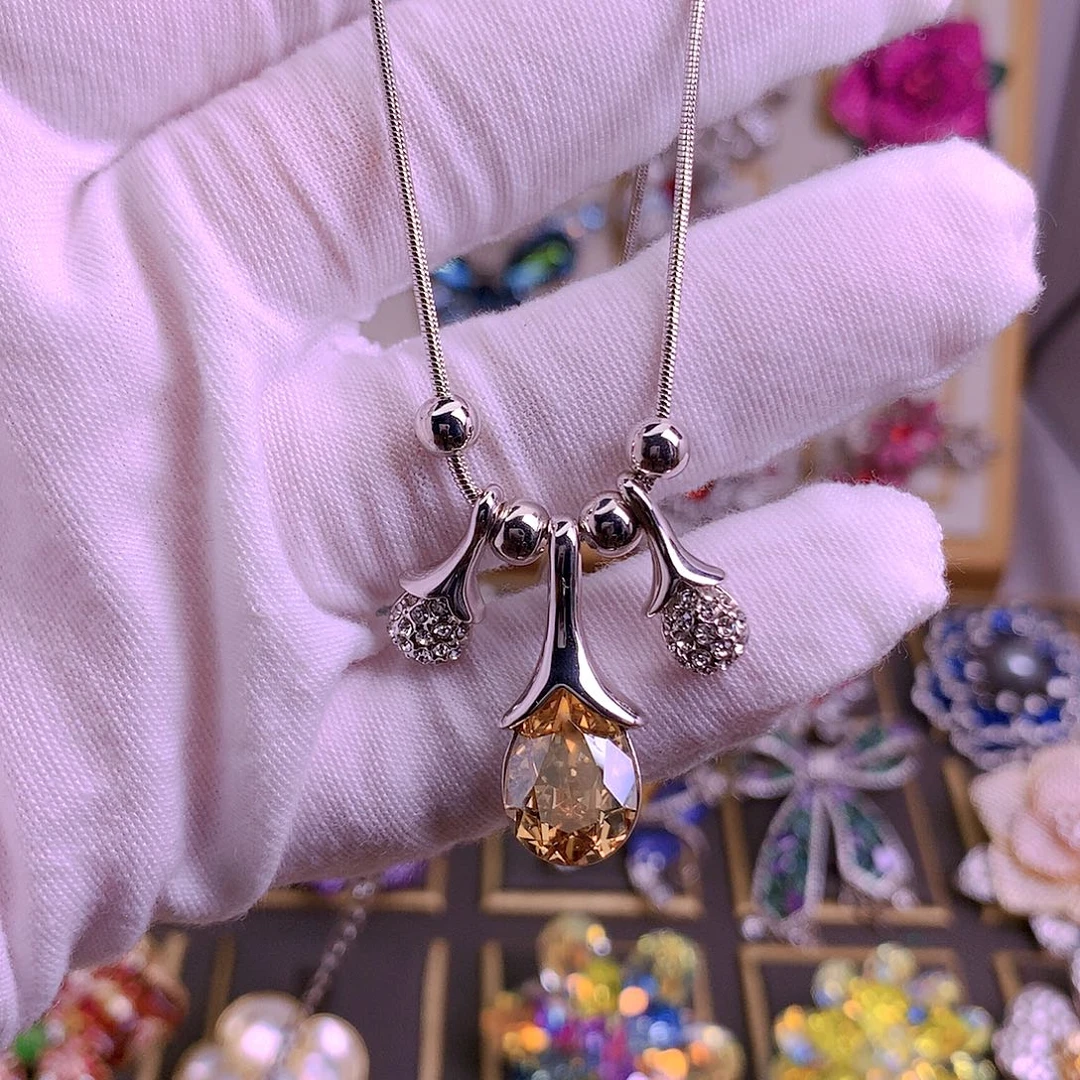 铜合金仿水晶施华洛项链