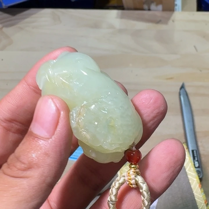 和田玉（糖玉）未镶嵌挂件