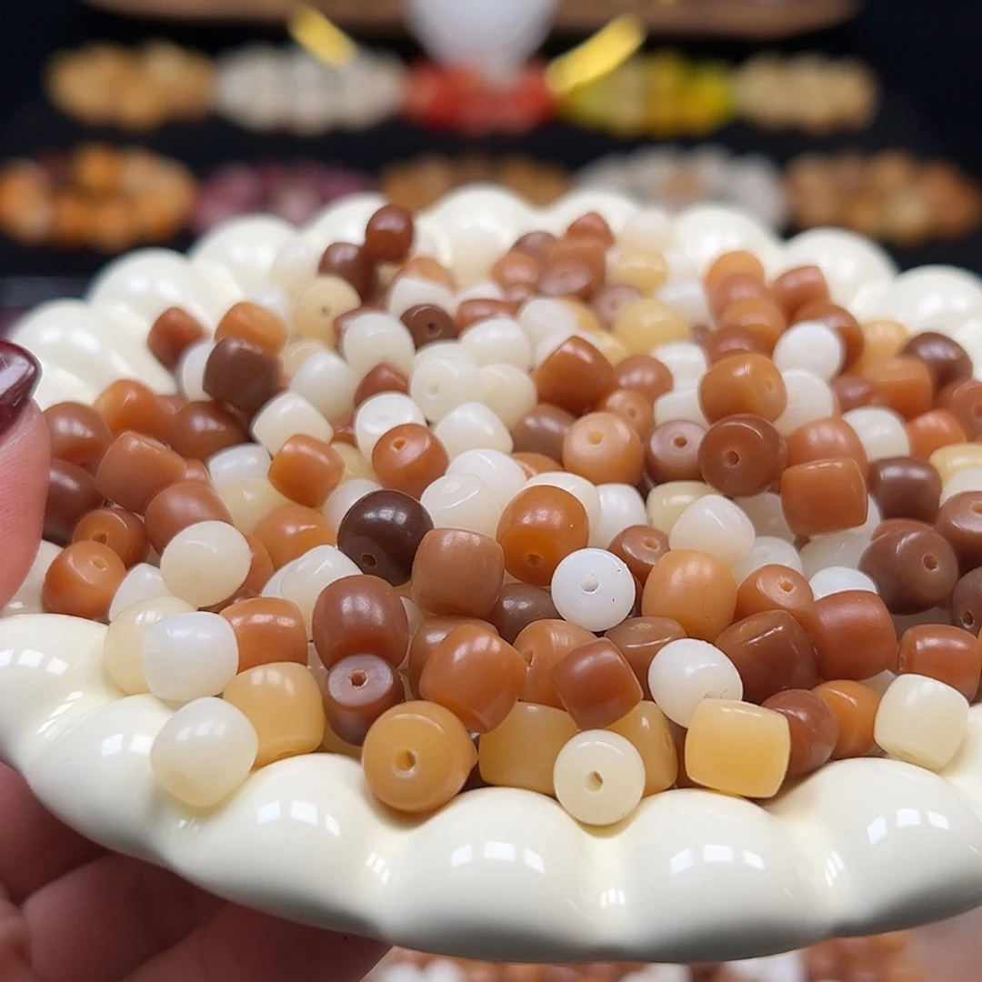 手串菩提根/象牙果微瑕卡7/9白咖直切300颗