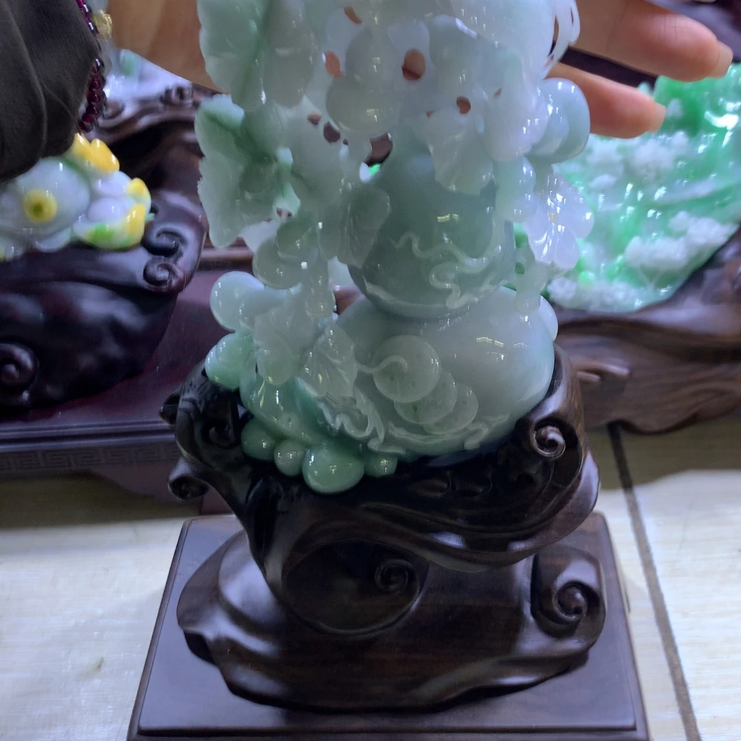 翡翠未镶嵌颈饰翡翠吊坠