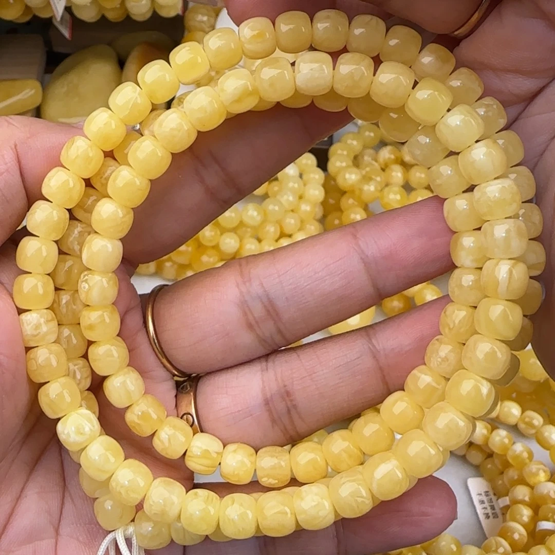 蜜蜡未镶嵌手串妖白花老型